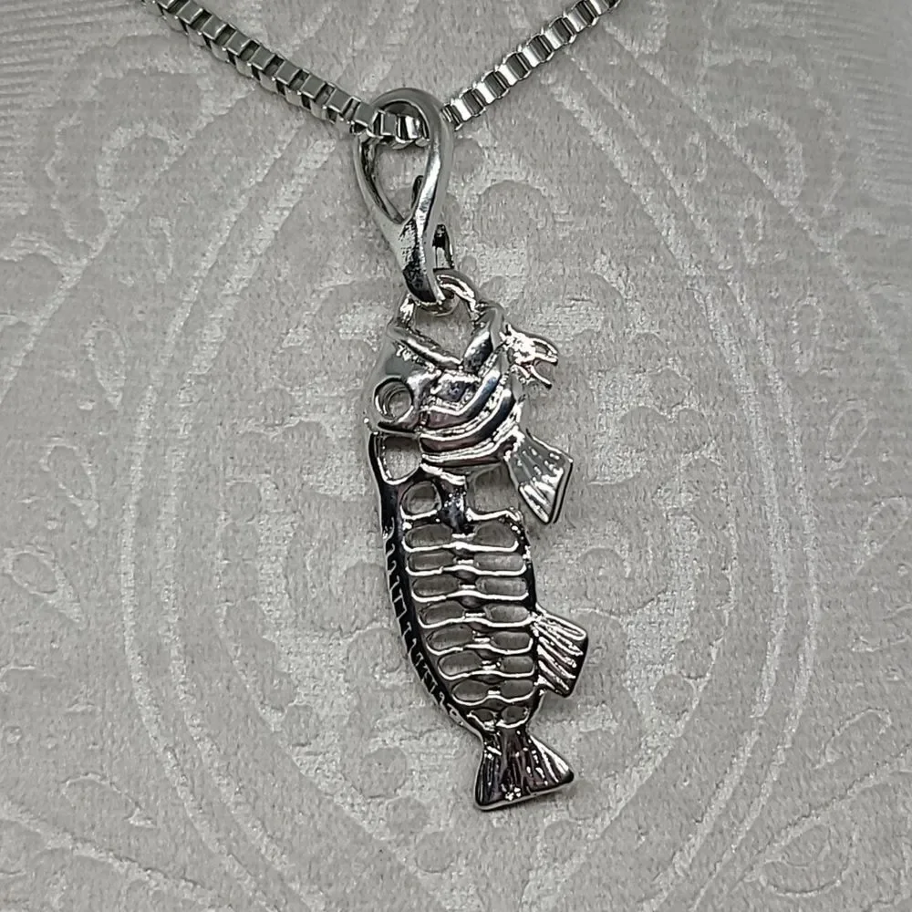 Novelty Jewelry edgy coastal
